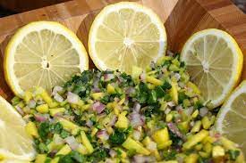 Ensalada De Mango Verde Cebolla Morada Cilantro Y Limon Mexican Food Recipes Food Brussel Sprout