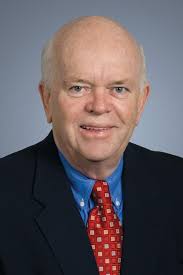 Henry Hughes: Longtime Travelers & PGA Tour Official Recognized with  Scholarship