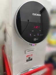 Shooting from a board from agency 180° & clients cuckoo, we had a quick turnaround to produce this spot from start to finish. Penapis Air Cuckoo Iris Top Water Purifier Kitchen Appliances On Carousell