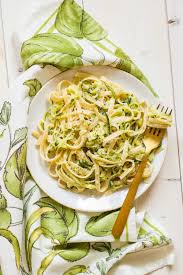How many zucchini per pound of pasta. Zucchini Alfredo Pasta Recipe Good Food Stories