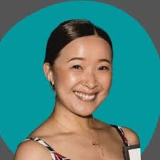 This is my best performing post of all time. It took me 20 seconds to  write. I got 1,000 new connections, and it brought in 5-figures of revenue.  Why did it do