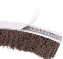 uxcell Brush Weather Stripping, Adhesive Felt Door Seal Strip Pile  Weatherstrip Door Sweep Brush for Door Window 197Inch L x 0.9 Inch W  (5000mm x ...