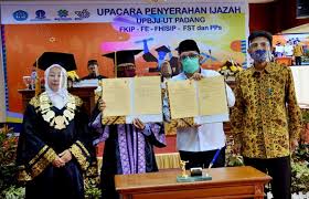 No nama nim judul karya ilmiah dosen pembimbing no ijazah 1 joglam muhammad iqbal f34140077 analisis indeks kinerja dan evaluasi proses internasionalisasi umkm rengginang di kabupaten … Pemko Padang Teken Mou Bersama Ut Padang Terus Lahirkan Lulusan