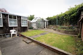 Whitegates Pontefract 2 Bedroom Bungalow Sstc In Friars Close Featherstone West Yorkshire