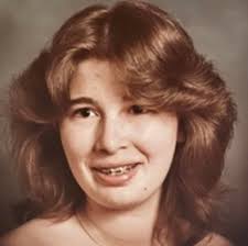 Lisa Lagan is MHS alumni. Class of 1983.