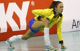 Jogadoras de vôlei lésbicas protestam com humor no 'sapabonde'. Melhor Do Volei Selecao Feminina De Volei