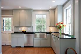 Though cutting it may seem like a daunting process, knowing how to measure and miter the molding will help everything go smoothly. Flat Crown Molding Houzz