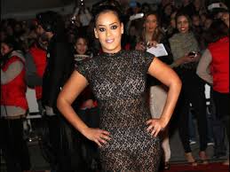 Ou je vais amel bent 4:03192 kbps мастер. Amel Bent Heureuse En Famille Avec Sa Fille Et Son Mari Phot Tele Star
