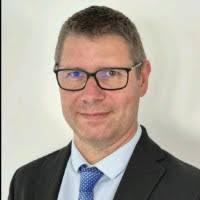 1300+ profils pour “Eddy”