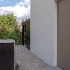 Design Gartenhaus Nach Mass In Munchen Black Box Von Design Garten Alfred Hart Design Gartenhaus Und Balkonschraenke Aus Augsburg Modern Holz Kunststoff Design Gartenhaus Holzhaus Garten Aussenwandbeleuchtung