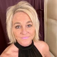 Michelle Overton's Instagram, Twitter & Facebook