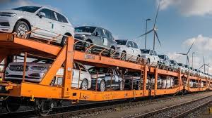 Elok tanya dengan pegawai keretapi ditempat en. Lalu Bawah Jambatan Rendah Kereta Api Ini Rosak Teruk Bersama Kerata Baru Di Dalamnya Motoqar