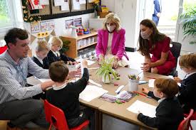 While the g7 summit now is underway in cornwall, the duchess of cambridge and first lady dr. 5c2usr Gxwsydm