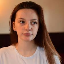 Teen mum, 15, too young to drive heartbroken as premature baby sent to  hospital 35 miles away