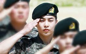 The rumor began when a staff had shared a picture of xiumin relaxing in a coffee shop during a schedule. Exo S Xiumin Early Discharge From The Military Chogiwa
