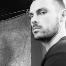 Derek Dix's Instagram, Twitter & Facebook