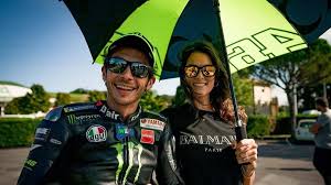 Basti pensare che a sanremo 2020, quando francesca è stata una delle 'donne' di amadeus. Rossi Akan Nikahi Francesca Sofia Novello Dan Dua Tahun Dengan Petronas Yamaha Tmcblog Com