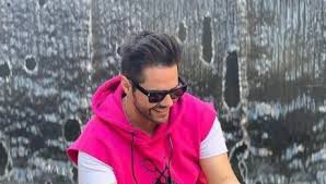 Συνεχής η θαυματουργική παρουσία του π. Giwrgos Tsalikhs Star Gr