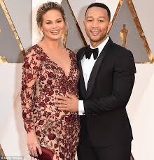 chrissy teigen and john legend welcome baby daughter luna