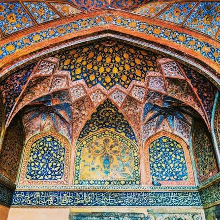 Did you know that the Mughal Emperor Akbar, commissioned one of the earliest churches to be built in North India? Catch the story behind the Akbar's church at Agra.