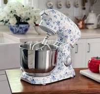 VQ - Laura Ashley 6L Die Cast Stand Mixer - China Rose