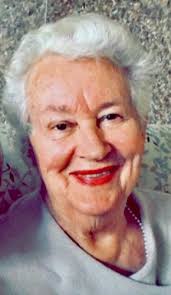 Martha Broda's Instagram, Twitter & Facebook