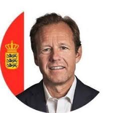 Jacob Bay Lindkvist (@bay_jacob)