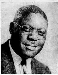 Edwina Mccall's Instagram, Twitter & Facebook