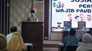 Hasil penelitian pakar pendidikan, siswa kelas 1 sd hasil belajarnya lebih baik yang pernah tk (paud) daripada yang tidak tk/paud. Usia Kurang Dari 7 Tahun Ijazah Paud Wajib Dilampirkan
