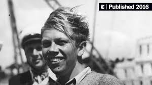 Paul Elvstrom, 88, Olympian Who Powered Sailing by Leaning Over Waves