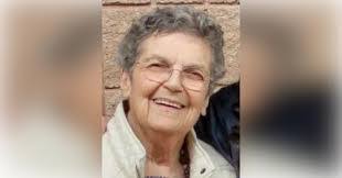 Marilyn Bernardo's Instagram, Twitter & Facebook