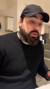 Nuestras remeras están hechas para vos y no nos fijamos si entrenes o no,  entendemos que la realidad de cada hombre es diferente, pero lo que puede  ser igual es la remera 🔥