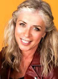 Si estás en todas las televisiones, la gente cree conocerte»