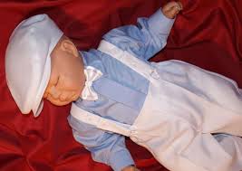 Scopri le offerte e compra da uno dei nostri negozi partner! Vestitini Bambino E Bambina Per Il Battesimo