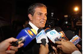 With pilar montenegro, sergio mayer, luisa fernanda, charly. Murio Xavier Ortiz Ex Integrante De Garibaldi