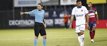 Découvrez les articles, vidéos et diapos de femme de footballeur dans l'actualité avec voici.fr. Football Un Jour Des Femmes Arbitreront L Euro Ou La Coupe Du Monde L Humanite