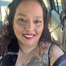 Damn i see alot of God's children in hear judging this girl.