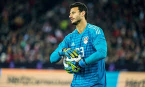 وقد أعفي الأمير محمد بن نايف، البالغ من العمر 57 عاما، من منصبه، رئيسا للأمن الداخلي ويرى جيل الشباب في المملكة في تعيين الأمير محمد بن سلمان وليا للعهد إشارة إلى. ØªÙ‚Ø±ÙŠØ± Ø¥Ù†Ø¬Ù„ÙŠØ²ÙŠ Ù„ÙŠÙØ±Ø¨ÙˆÙ„ Ø§Ø³ØªÙØ³Ø± Ø¹Ù† Ø¥Ù…ÙƒØ§Ù†ÙŠØ© Ø¶Ù… Ø­Ø§Ø±Ø³ Ø§Ù„Ø£Ù‡Ù„ÙŠ Ø¨ÙˆØ§Ø¨Ø© Ø§Ù„Ø´Ø±ÙˆÙ‚ Ù†Ø³Ø®Ø© Ø§Ù„Ù…ÙˆØ¨Ø§ÙŠÙ„