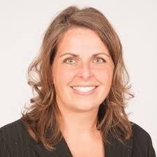 Over the past weekend I graduated from Northwood Univeristy with a BBA in  Fashion Marketing and Merchandising! Little Alyse is so proud that she  followed her dreams pursuing a career in the