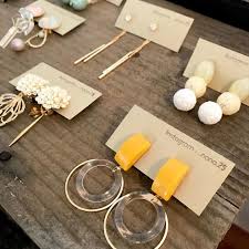 てづくり handmade 委託販売 ハンドメイド 新作 ピアス ボタンアクセサリー イヤリング ヴィンテージビーズ 松山カフェ 愛媛カフェ 愛媛 松山 雑貨 place card holders handmade card holder