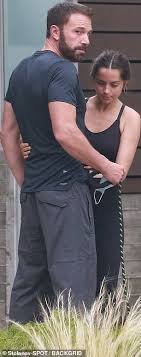 The duo were speculated to be romantically linked since they were spotted vacationing together in havana, cuba, in march 2020. Ben Affleck And Ana De Armas Dress For A Workout As They Share A Warm Embrace Outside Her Home Readsector