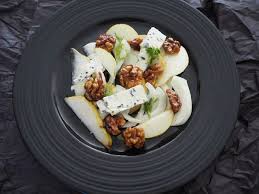 Saveurs Franco Polonaises Salade Sucree Salee De Poires Fenouil Et Noix Caramelisees Recettes Aux Fruits Fenouil Noix Caramelisees