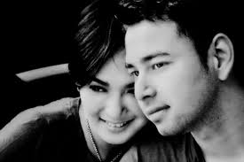Download lagu melayu duet dapat kamu download secara gratis di downloadlagu321.site. 8 Lagu Duet Yang Sempat Fenomenal Di Era 2000an Lagunya Ngangenin