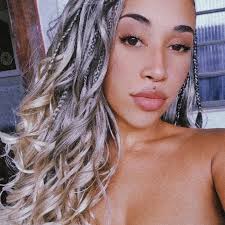 Beatriz Siqueira (@ishi_bia) • Instagram photos and videos