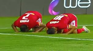 Jun 04, 2021 · حيث يتربع سعيود على قائمة الهدافين برصيد 8 أهداف نجح في تسجيلها في النسخة الحالية، بينما يأتى في المركز الثاني لاعب المريخ السودانى سيف تيري بـ6 أهداف. Xt4fpoipchsxpm