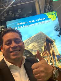 Gisteren is de Second Home beurs van start gegaan en de  vakantiehuismakelaars zijn trots te kunnen melden dat de eerste dag een  groot succes was. Kom eens langs voor vrijblijvend informatie en