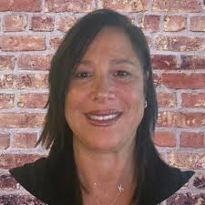 Kelly Tedesco's Instagram, Twitter & Facebook