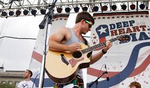 Baylor alumnus shares experience working as musician in Nashville