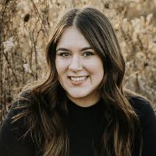 Savannah Johns's Instagram, Twitter & Facebook