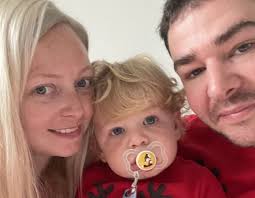 Meet British Mum Samantha Neal